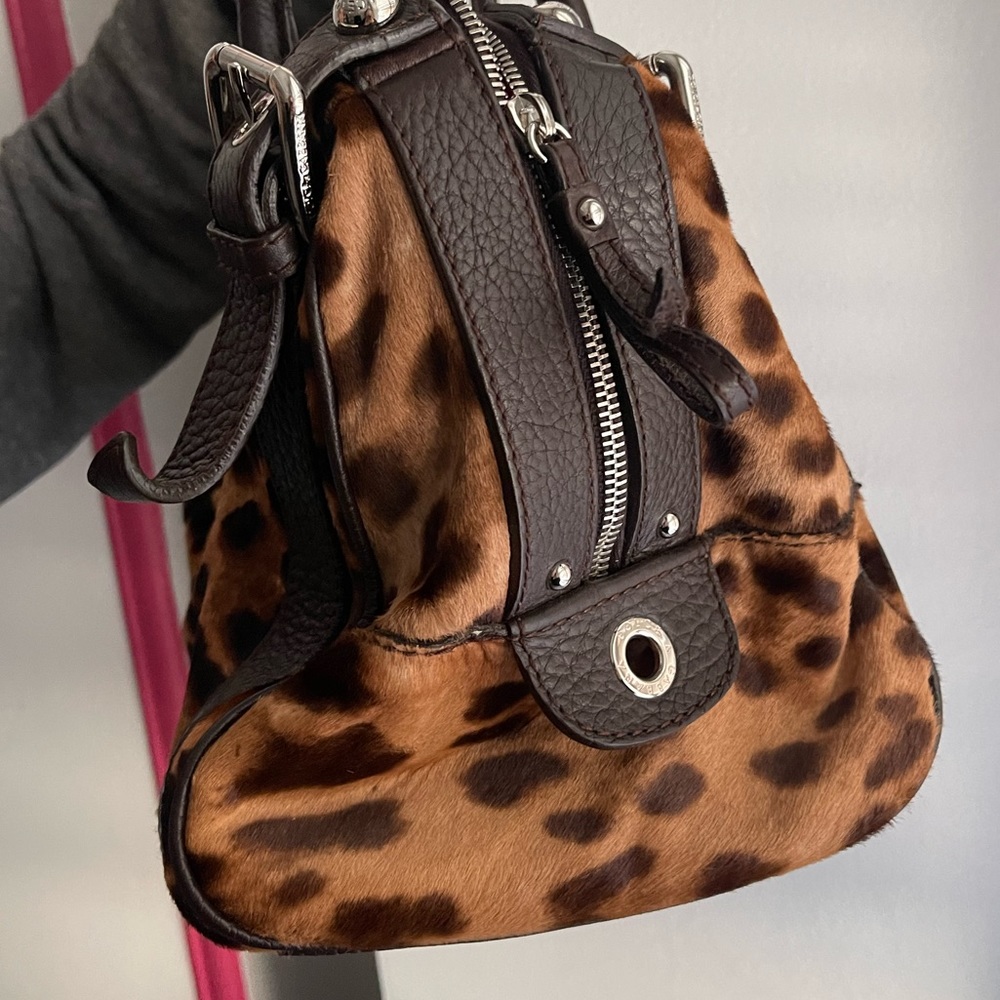 Dolce & Gabbana brown leopard print shoulder bag - Picture 9 of 10